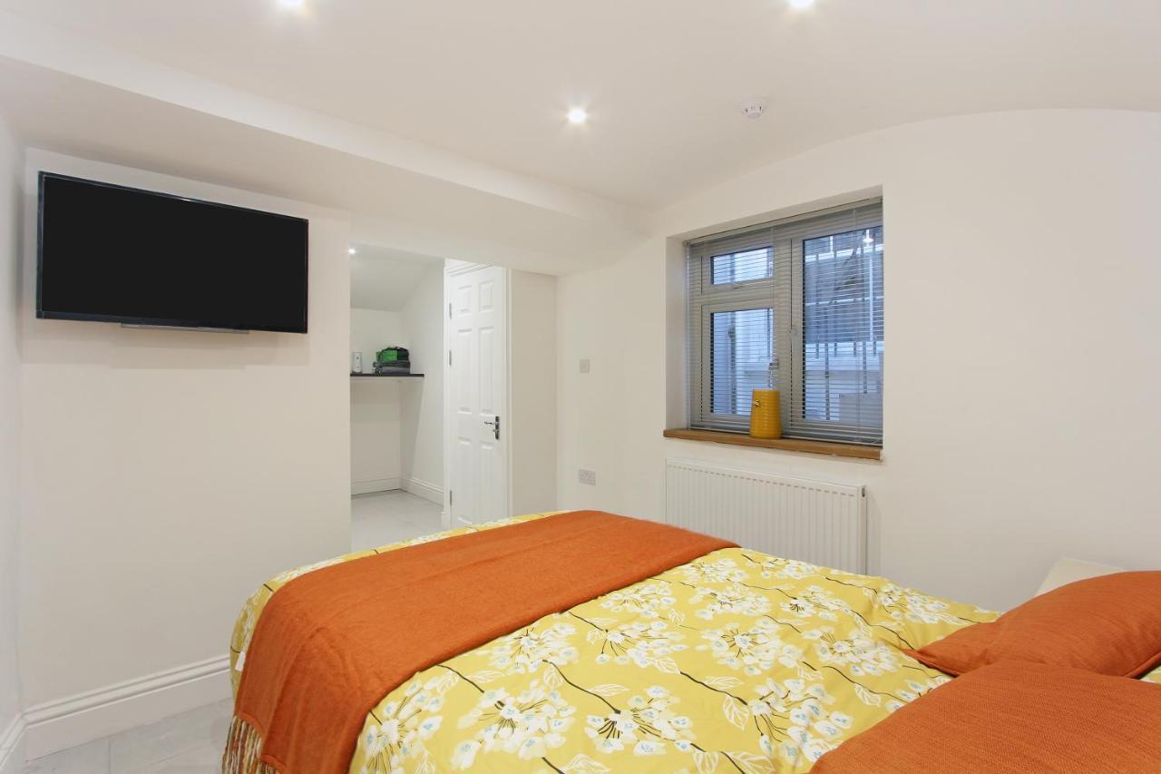 Splendid Flat In Kensington Olympia Londres Exterior foto