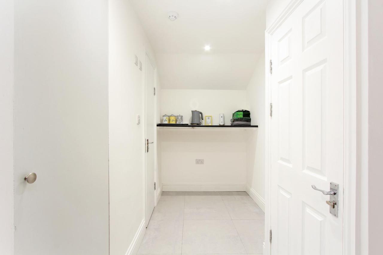 Splendid Flat In Kensington Olympia Londres Exterior foto