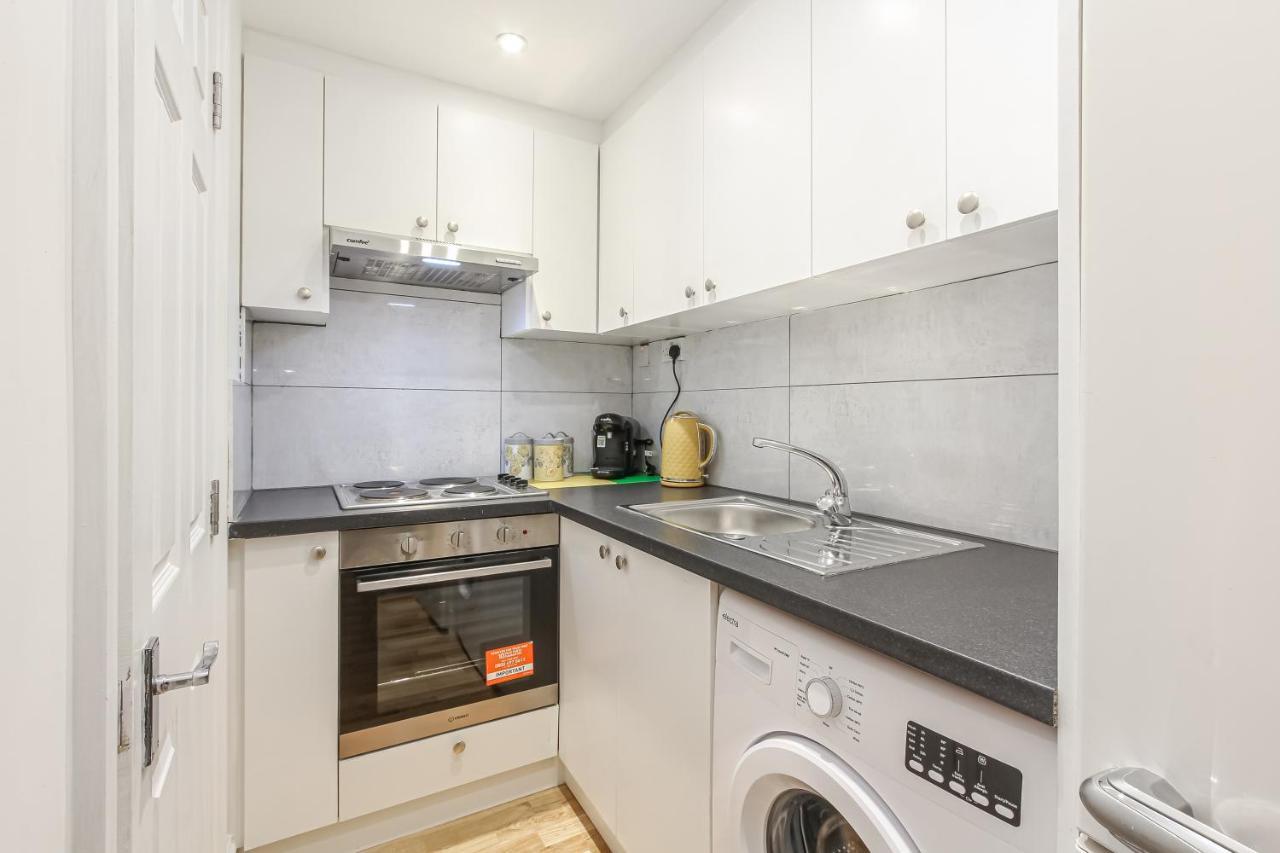 Splendid Flat In Kensington Olympia Londres Exterior foto